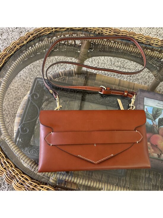 Dooney & Bourke Handbags - Dooney & Bourke Alto Benedetta Crossbag Premium Italian Leather